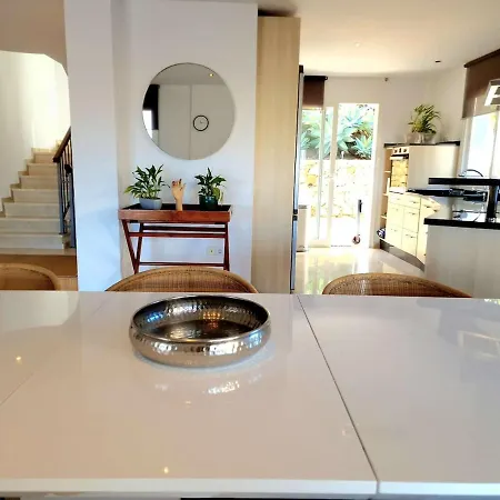 Spacious And Elegant Heated Pool V214 Villa *